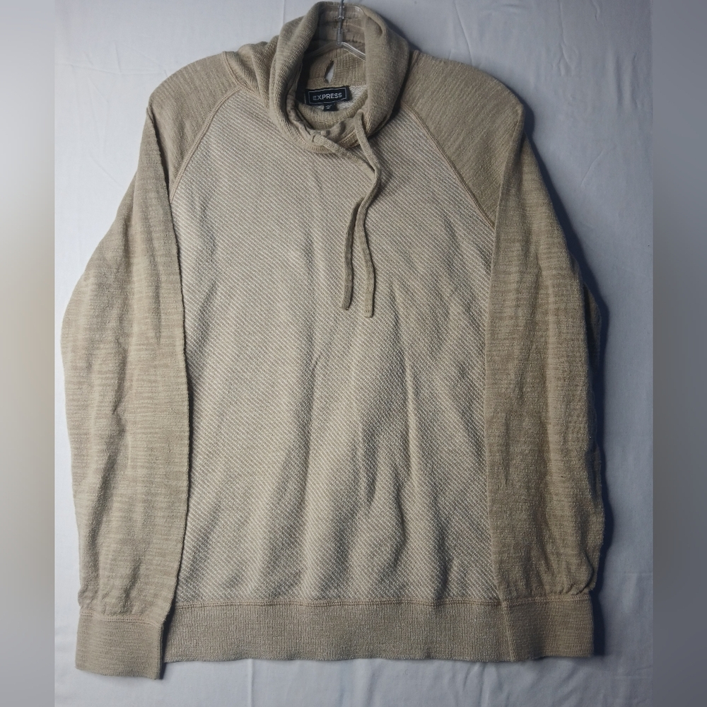 Express Beige Men's Crewneck Longsleeve sweater Size‎ M